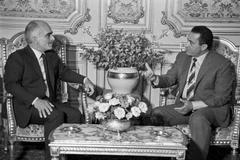 Husní Mubarak a Jordánský král Hussein
