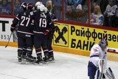 MS v hokeji 2012: USA - Francie (USA, radost)