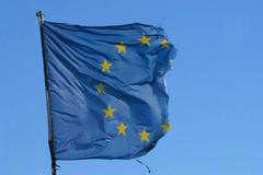 Evropská unie - zničená vlajka