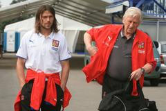 Tomáš Ujfaluši a Karel Brückner během srazu české reprezentace