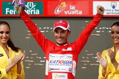 FOTO Švéd ve službách kazašské stáje vypálil rybník hvězdám