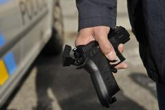 Plastová pistole, z níž muž zaútočil na prezidenta Klause