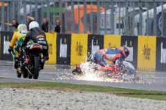 Velká cena Brna silničních motocyklů, kategorie Moto3 (Miroslav Popov)