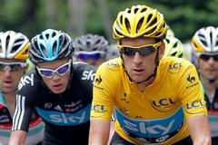 Bradley Wiggins a Christopher Froome během 14. etapy Tour de France
