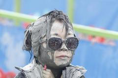 Obrazem: Bahenní festival Boryeong Mud v Jižní Koreji