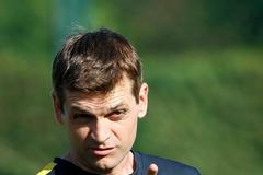 Tito Vilanova na prvním tréninku Barcelony