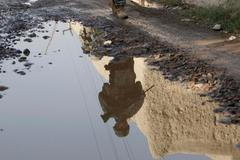 Nahlédněte mezi ostré hochy na základně U.S. Air Force v Kandaháru