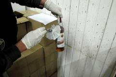 Nelegální stáčírna - zajišťování lahví