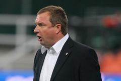 Plzeňský trenér Pavel Vrba v utkání 6. kola Gambrinus ligy mezi Duklou Praha a Plzní.