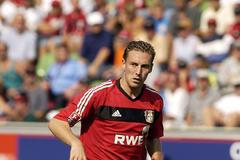 Jan Šimák v dresu Bayeru Leverkusen