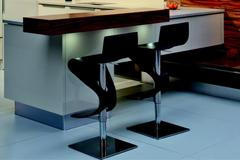 Nábytek roku 2012 - kuchyně Mystic