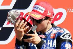 FOTO Lorenzo triumfoval, Pedrosa měl černý den