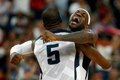 Basketbalisté ve finále OH 2012 v Londýně.