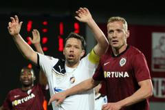 Fotbalista klubu AC Sparta Praha Jiří Jarošík (vpravo) a Pavel Horváth.