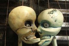 Buchty a loutky - Chcípáci