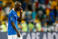 Finále Eura: Španělsko - Itálie (smutný Mario Balotelli)