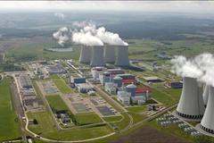 Letecký pohled na Temelín po dostavbě