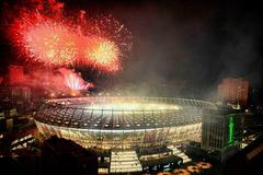 Ohňostroj na stadionu v Kyjevě po finále Eura