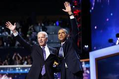 Joe Biden a Barack Obama na sjezdu Demokratické strany