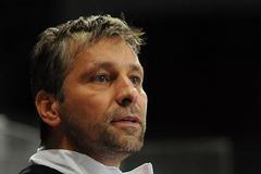 Hokejový trenér Lva Josef Jandač v přípravném utkání mezi Spartou Praha a pražským Lvem před sezónou 2012/13.