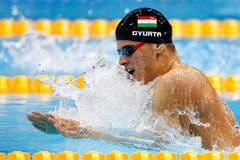 Maďarský plavec Daniel Gyurta ve vítězném závodě na 200 m prsa