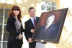 Rath daroval Pancové obraz