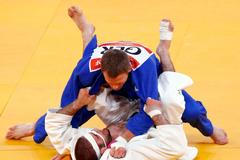 Judo na OH v Londýně, Stevens proti Bischofovi