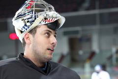 Český hokejový reprezentační brankář Ondřej Pavelec při tréninku před Karjala Cupem 2012.