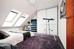 Designový půdní byt pro single muže