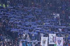 Fotbaloví fanoušci Olomouce v utkání proti Jablonci v Gambrinus lize 2012/13.