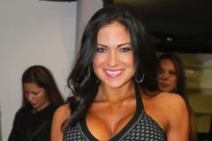 Kulturisté během tiskové konference před soutěží EVL´s Prague PRO 2012.