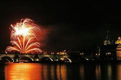 Novoroční ohňostroj v Praze