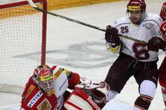 Hokejová extraliga, Slavia - Sparta: Dominik Furch - Marek Hovorka