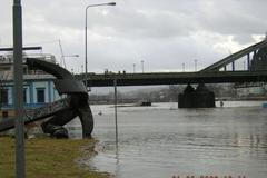 V Děčíně už přibližně hodinu prší