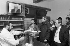 hospody pivo 1989 husák