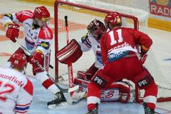 Hokejisté Slavie Praha v utkání 13. kola Tipsport extraligy proti Českým Budějovicím.