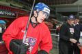 Český hokejový reprezentant Jakub Petružálek při tréninku před Karjala Cupem 2012.