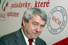 výsledky voleb ve volebních štábech