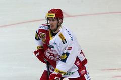 Kladno vs. Slavia, extraligový duel v O2 aréně - Roman Červenka