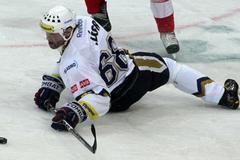 FOTO Jágrovi a spol. na Slavii došly síly. Tak padali k ledu