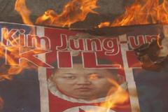 KLDR odpálila raketu, rozpadla se na kusy