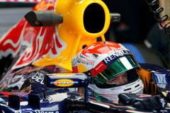 Trénink F1 v Suzuce: Vettel