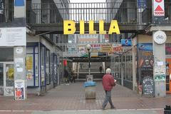 Nákupní centrum na Lužinách