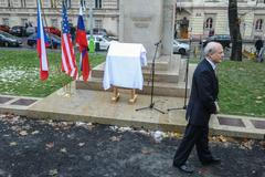 Odhalení plakety Václava Havla
