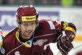 Hokejista klubu HC Sparta Praha Michal Broš v prvním kole hokejové Tipsport extraligy 2012/13 s Energií Karlovy Vary.