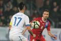 Český fotbalista Tomáš Sivok v přátelském utkáním se Slovenskem v listopadu 2012.