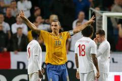 Zlatan Ibrahimovič v přátelském utkání mezi Švédskem a Anglií