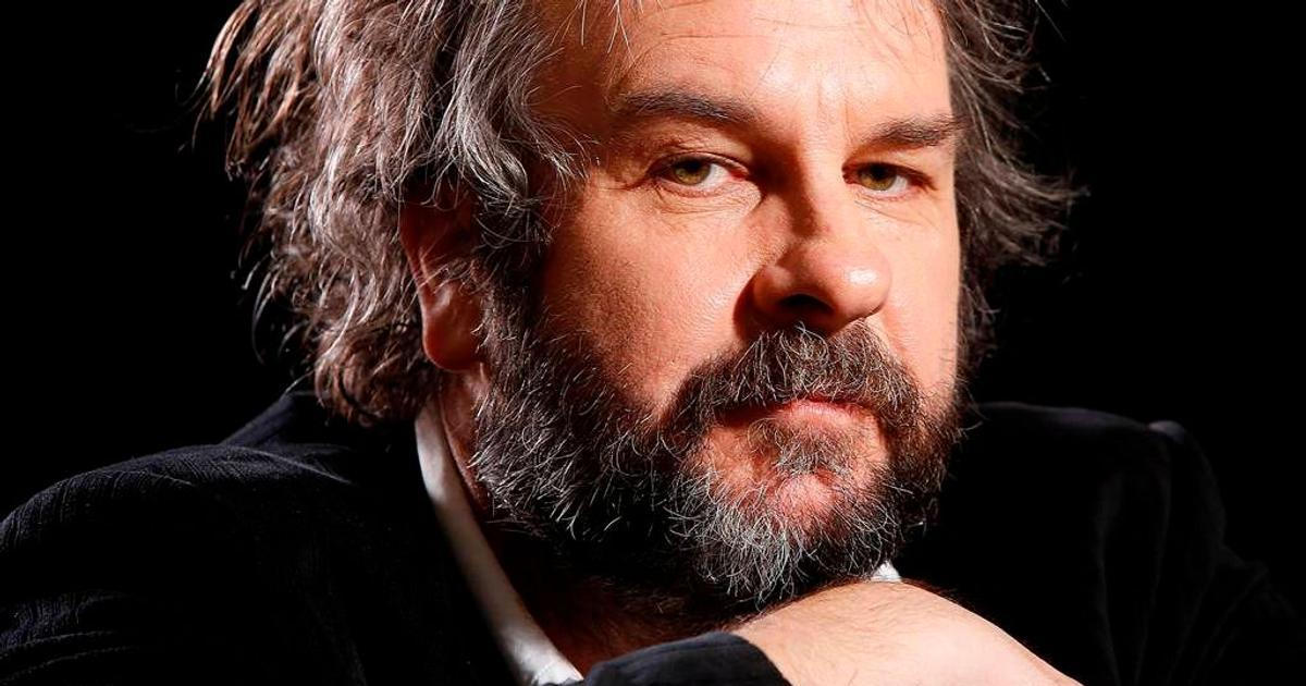 Peter Jackson začínal režií hororů. Dnes jako producent chystá nový film o Glumovi