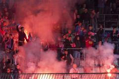 Fotbaloví fanoušci Zbrojovky Brno v utkání 9. kola Gambrinus ligy 2012/13 se Sigmou Olomouc.