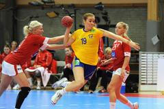 Házenkářky Dánska a Švédska (Lina Carlssonová)